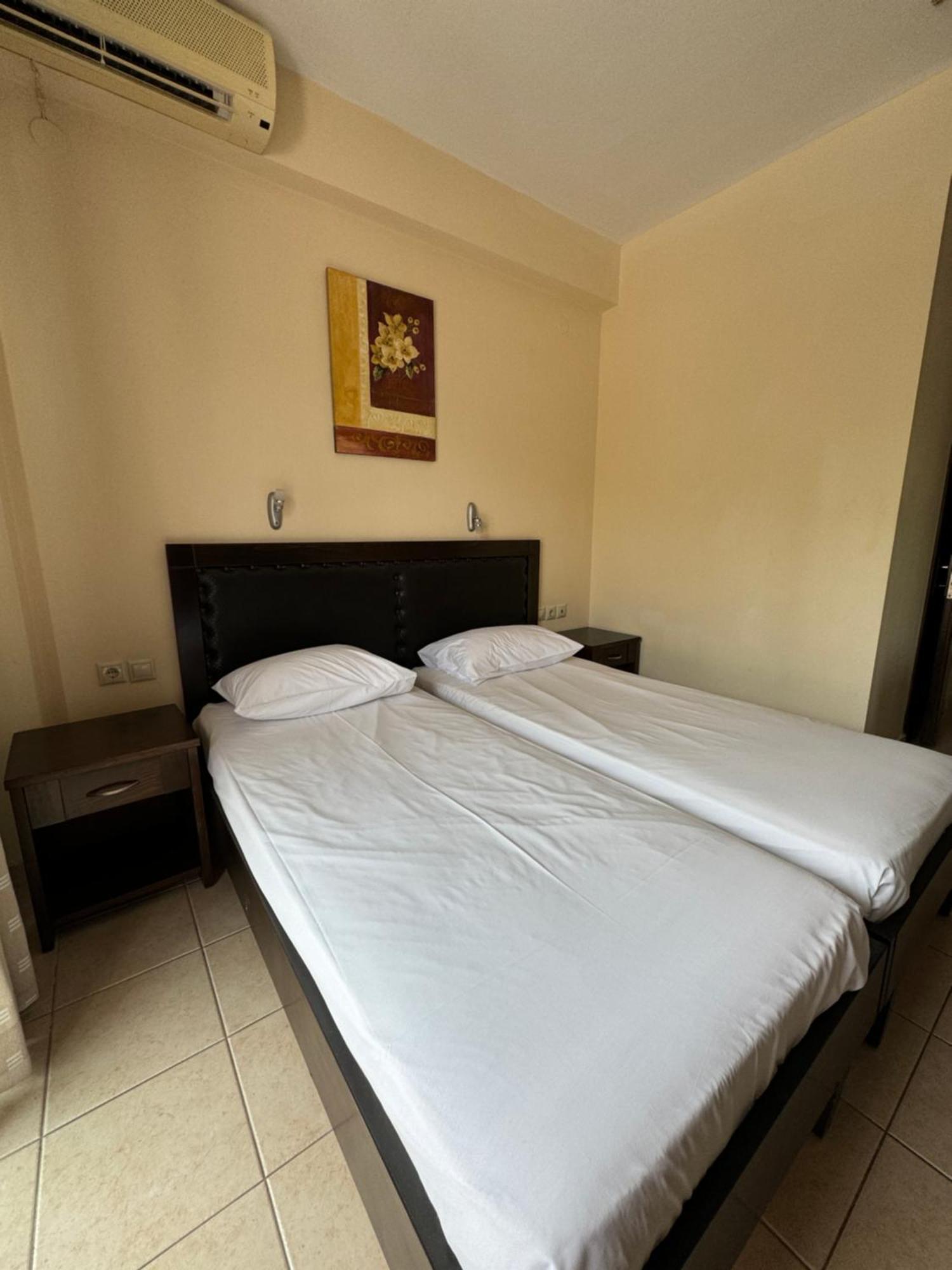 Ino Luxury Rooms Paralía Rum bild